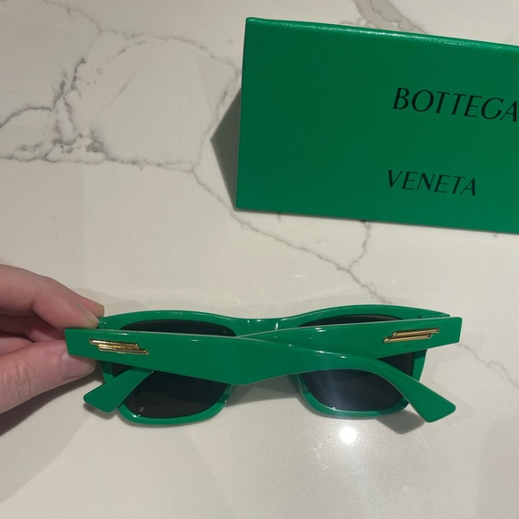 Bottega Veneta Suglasses main image 9